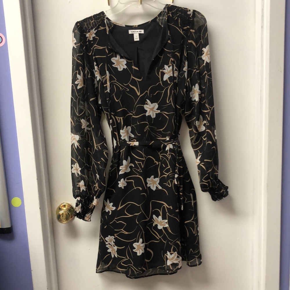 Elizabeth and James Black and White Wrap Dress with Bishop Sleeves